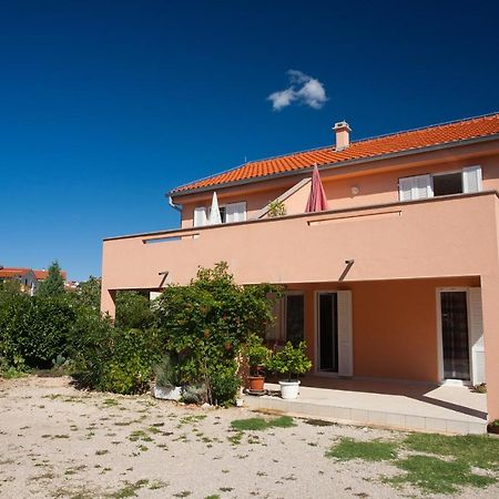 Apartments Glibo Near The Sea And Town Center! Krk Town Εξωτερικό φωτογραφία