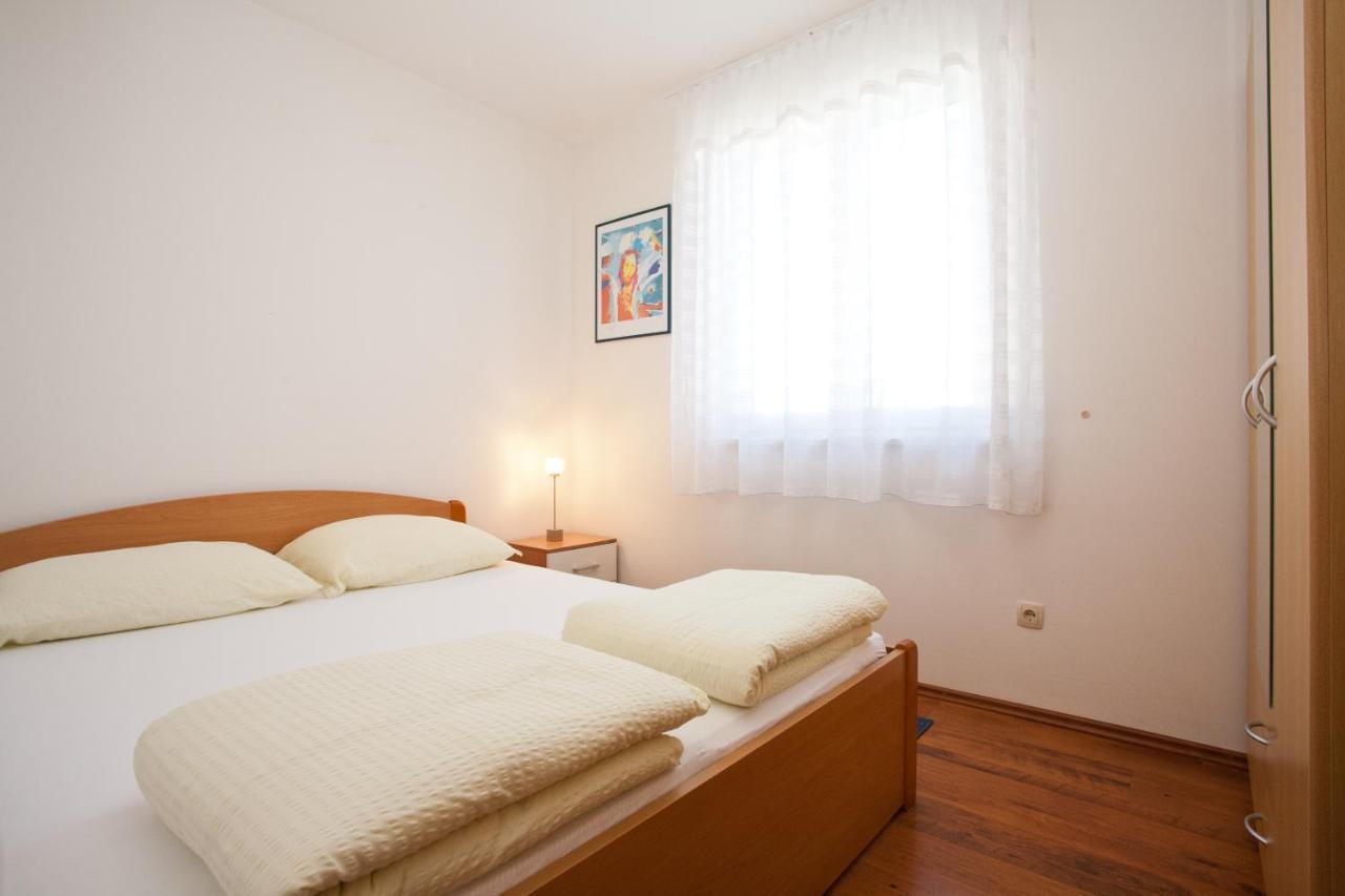 Apartments Glibo Near The Sea And Town Center! Krk Town Εξωτερικό φωτογραφία