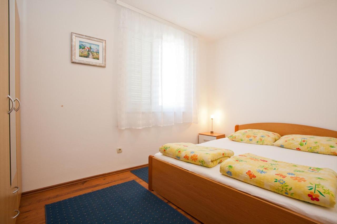 Apartments Glibo Near The Sea And Town Center! Krk Town Εξωτερικό φωτογραφία